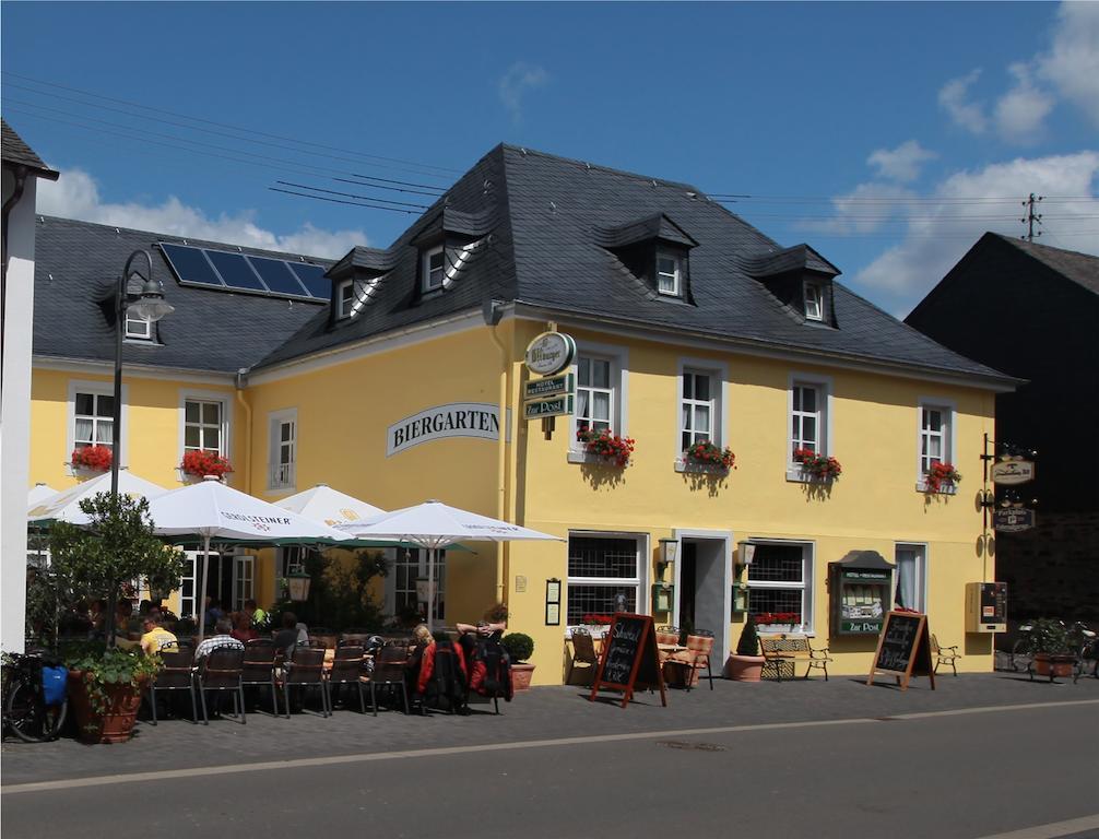 Hotel Zur Post Мюльхайм Экстерьер фото